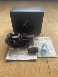 Megabass Zonda HEDGEHOG 68 ベイトリール 左巻き MEGABASS ZONDA 68L UPGRADE - YouTube