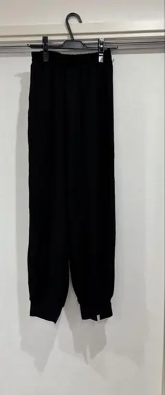 ‼️お値下げ中‼️ぞうねこ スリット入りパンツ ブラック