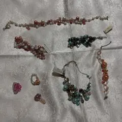 ビーズアクセサリー まとめ売り