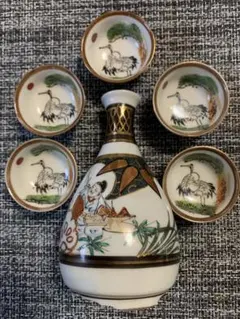 時代物❗昭和戦前頃　古硝子　ガラス絵　 菊花に梅花図　酒徳利一対　酒器 時代物❗昭和戦前頃 古硝子 ガラス絵 菊花に梅花図 酒徳利一対