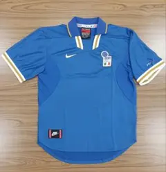希少】イタリア代表 1996-97 NIKEトレーニングウェア EURO96 - メルカリ