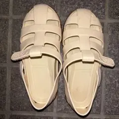 igor 28 17cm クリーム