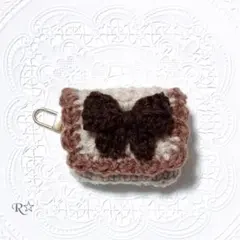 【209】リボン♡ミニポーチ AirPodsケース ベージュ 編み物 ポーチ