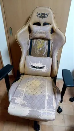 【直接受け渡しなら1000円でOK】SWOLOL ゲーミングチェア ベージュ