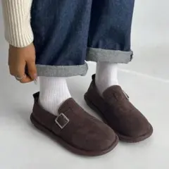 ブラウン スエード ローファー バックル付き モカシン