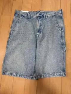 H&M Baggy fit デニムショートパンツ 36のサムネイル