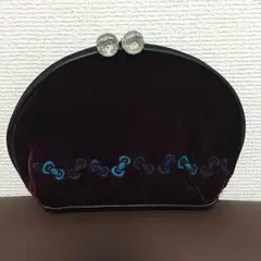 ハローキティ★ｅａｒｔｈ ベロアポーチ