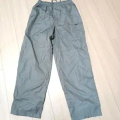 Nike トレーニングパンツ グレーM543番