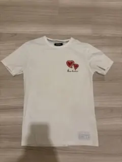 RTEG ハート刺繍 ホワイトTシャツ アダムスジャグラー