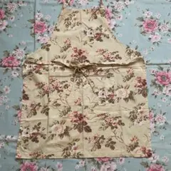 Laura Ashley ❤︎フラワープリントエプロン❤︎