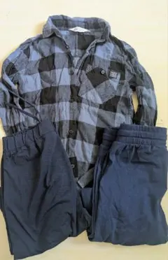 チェック柄シャツとパンツ2枚セット　140