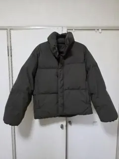ユニクロ　カーキ系 グリーン系 Mサイズ ダウンジャケット