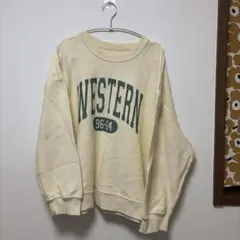 アイボリー LAVEANGE トレーナー