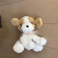 犬のぬいぐるみ 茶色と白 リボン付き