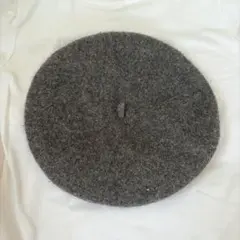 グレー ベレー帽