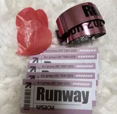 Aぇ! group Runway 銀テ フル1本 落下物