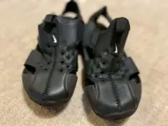 NIKE サンダル ブラック 19cmのサムネイル