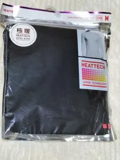 ユニクロ　ヒートテック　エクストラウォーム　タートルネックT（極暖・9分袖）