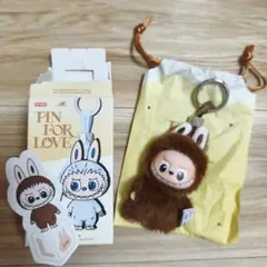 PIN FOR LOVE ラブブ L