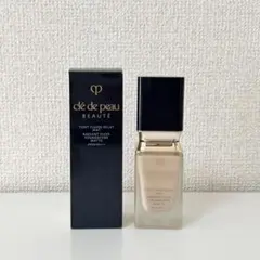 クレ・ド・ポー ボーテ タンフリュイドエクラ マット 35ml オークル10