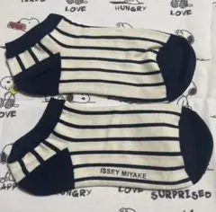 ISSEY MIYAKE ストライプ ショートソックスのサムネイル