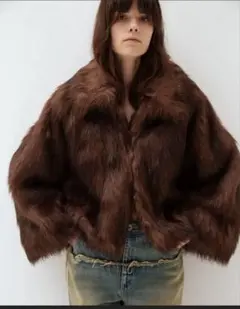 最安値　LEINWANDE Mama's Faux-fur Jacket 最安値LEINWANDE Mama's Faux-fur Jacket