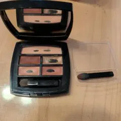 【CHANEL】アイシャドウ レベージュパレットルガール　テンダー　秋冬カラーのサムネイル