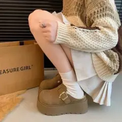 Item thumbnail for item a216ab84-45e7-4d8e-a91c-b8b91680850d