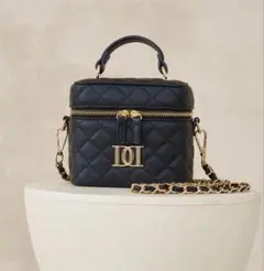 Darich ダーリッチ キルティングショルダーミニバッグ PNK キルティングスクエアミニバッグ（ショルダーバッグ）｜Darich