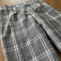 グレー系チェックカジュアルパンツ