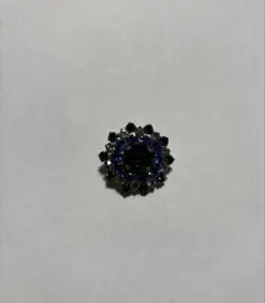 花形ブローチ ゴールド