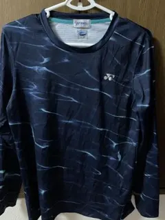 YONEX 長袖Tシャツ S 紺色模様入り
