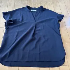 nano universe ネイビー Vネック 半袖シャツ