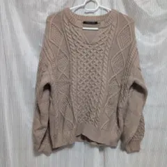 INGNI ベージュ ケーブルニット Vネック 長袖