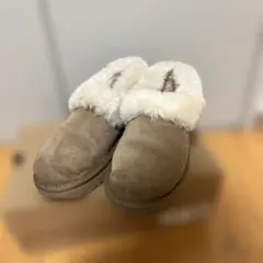 UGG ムートンブーツ　22cmのサムネイル