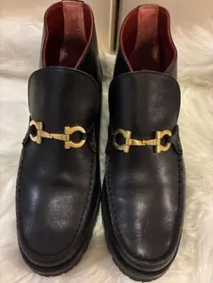 2026年最新】Salvatore Ferragamo 素材：本革 レディース ブーティの