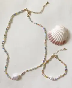 Twins assorted colorful beads set.