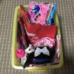 ハローキティ ポーチと小物セット