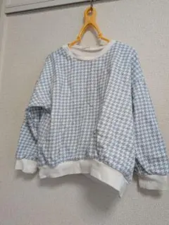 120サイズ　トレーナー　千鳥格子柄
