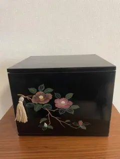 会津塗 純金手描蒔絵　チェスト 漆芸 漆塗り 花柄 小物入れ 三段　小物入れ　椿