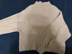 バルーン袖 ニット