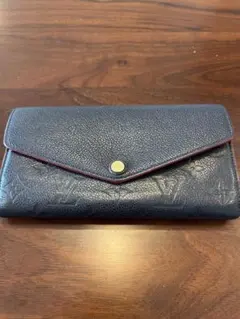 Item thumbnail for item 085fb21f-8317-4a42-a3c3-5a024a5bfcf6