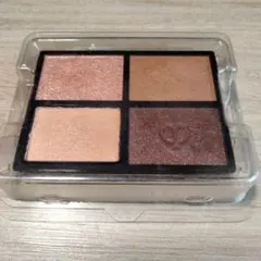 クレドポーボーテ オンブルクルールクアドリ 7 アイシャドウ