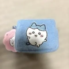 ちいかわ ふわふわミニポーチ ハチワレ