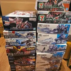 古いプラモデル各種（ガンダム、ボトムズ、マクロス、バイファム、他