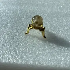 高品質 虹あり ルチルクォーツ スフィア 台座付き - メルカリ
