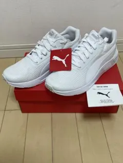 PUMA スニーカー ホワイト　25.5 未使用　プーマのサムネイル