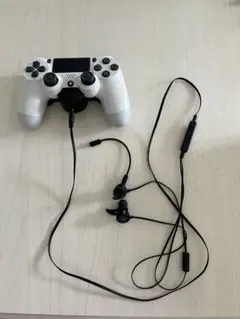 ［Sony純正］PS4コントローラー+背面パッド+ヘッドセット ［中古］