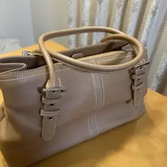 組曲　KUMIKYOKUベージュ ハンドバッグ 合成皮革 入学式　フォーマル