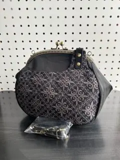 ＊ハンドメイド＊　可愛い25口金ショルダーがま口バッグ　刺繍　紋章柄